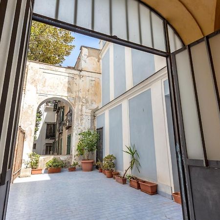 Dietro San Domenico Apartment Palermo Eksteriør billede