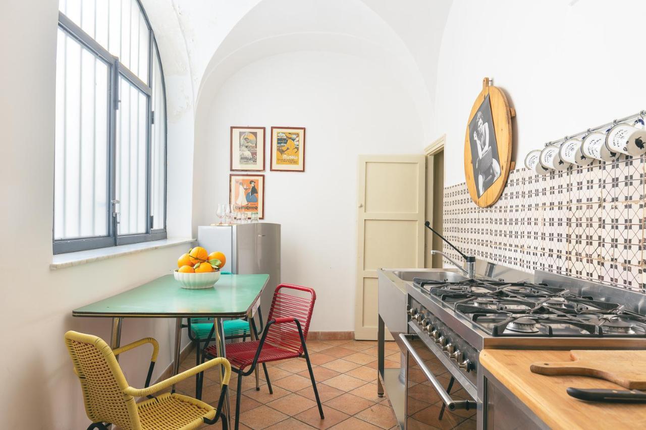 Dietro San Domenico Apartment Palermo Eksteriør billede