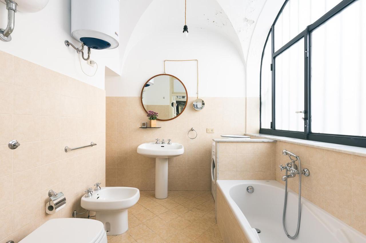 Dietro San Domenico Apartment Palermo Eksteriør billede